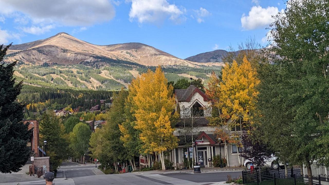 Main Street Breck, Walk Everywhere! Брекенрідж Екстер'єр фото